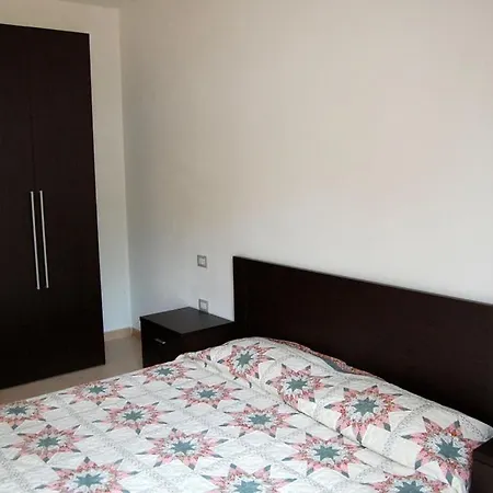 Nuovissimo Con Veranda Vista Mare A C63 公寓 Maladroxia